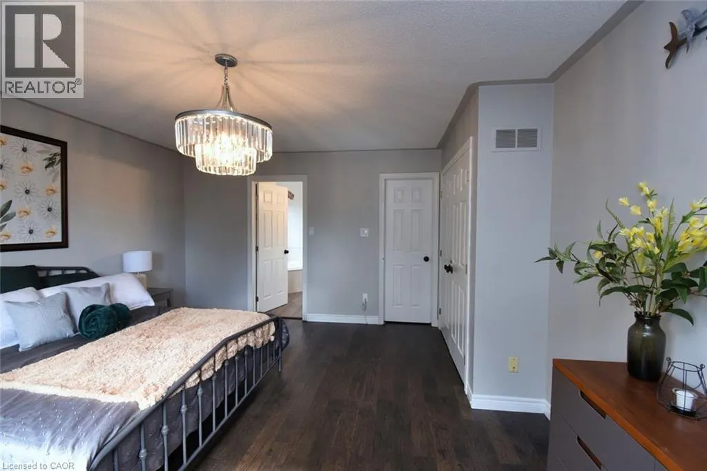 29 RIVIERA Ridge