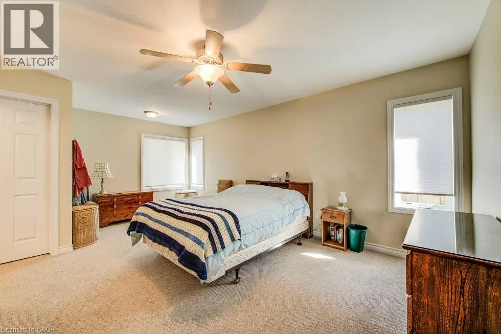94 ANDREWS Drive W