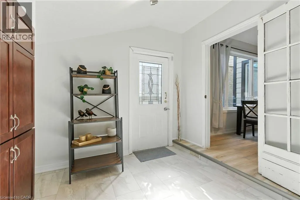 78 OAK Avenue