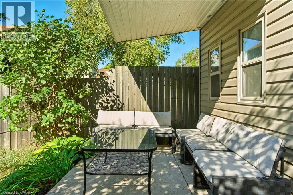 78 OAK Avenue