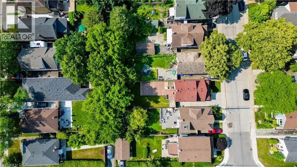 29 LINWOOD Avenue