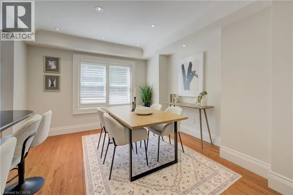 29 LINWOOD Avenue