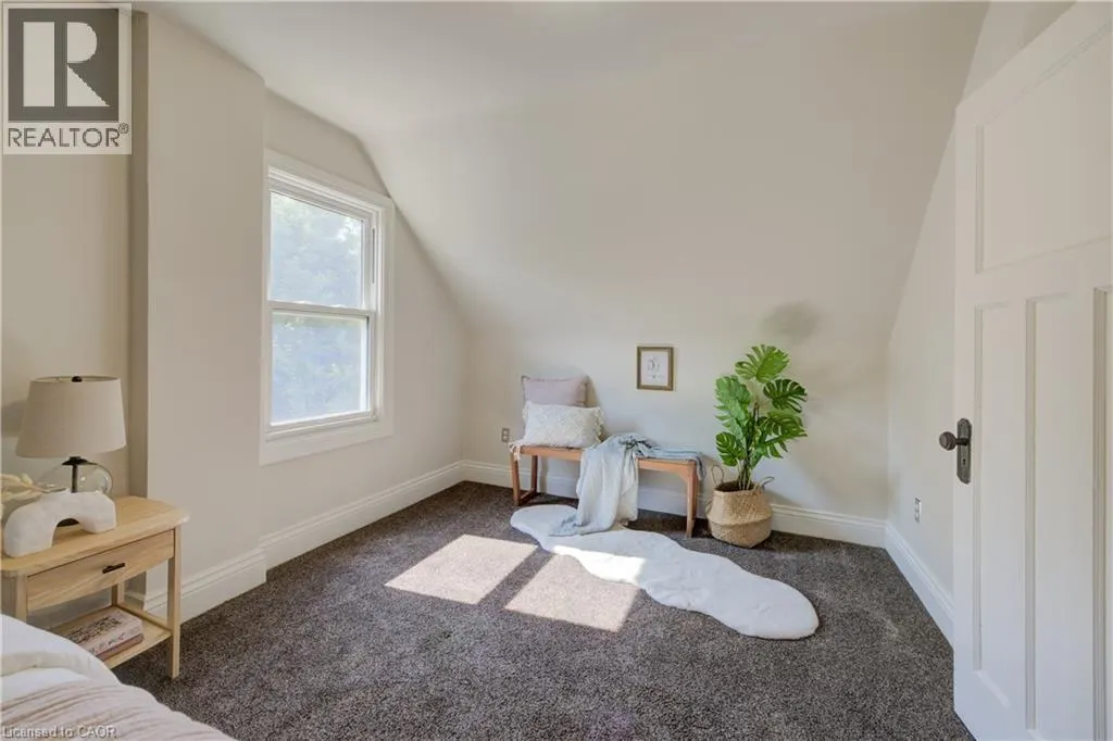 29 LINWOOD Avenue