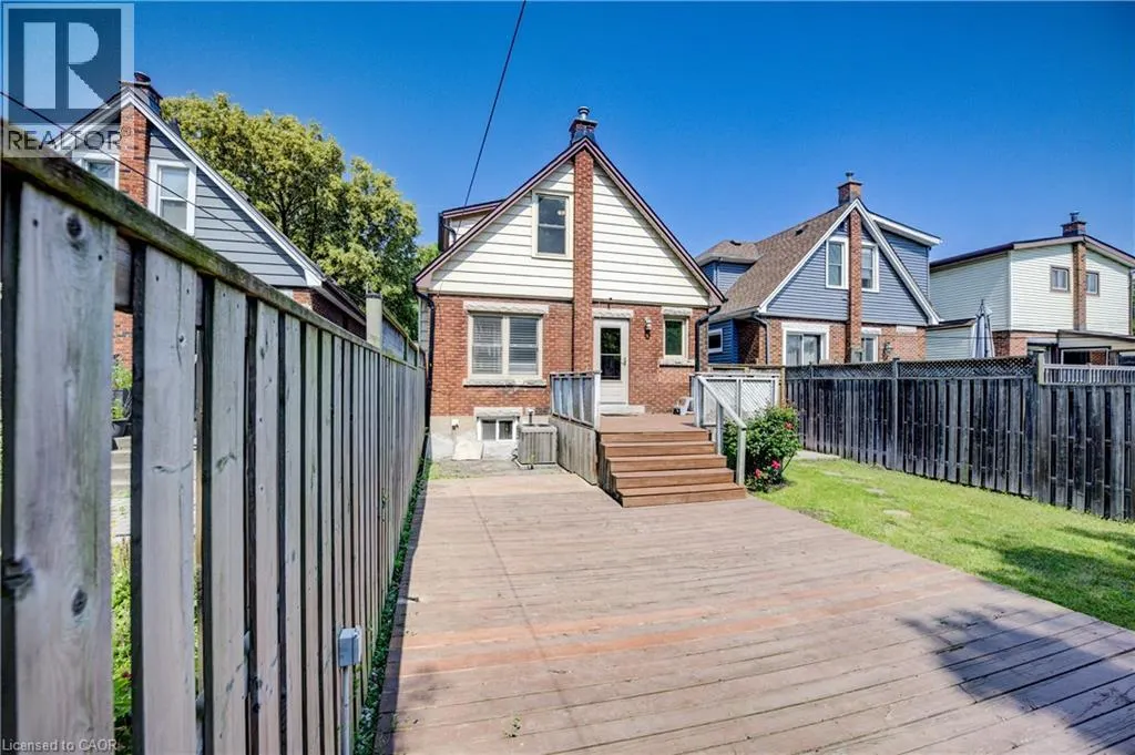 29 LINWOOD Avenue