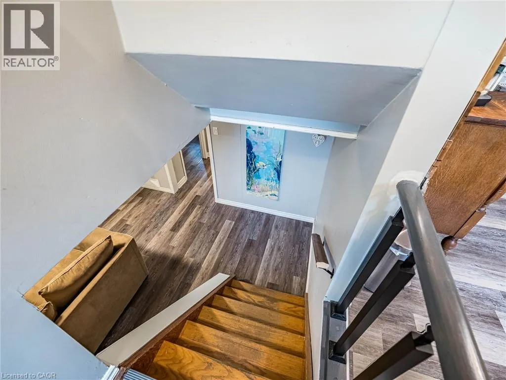 637 ARTREVA Crescent