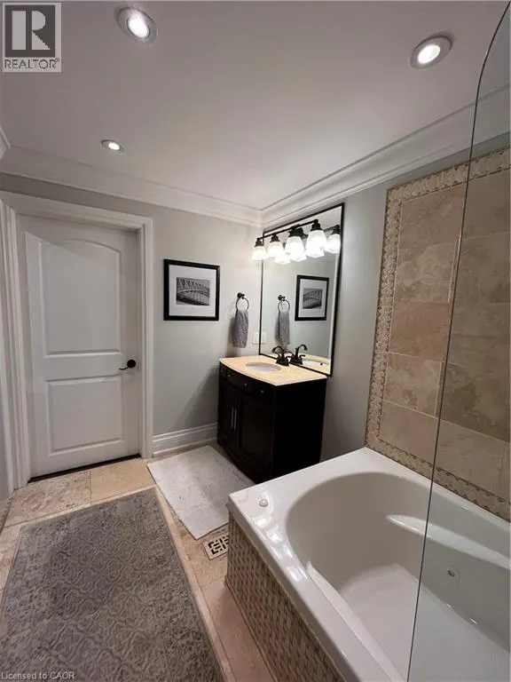 281 PARK Street S Unit# 2, #2