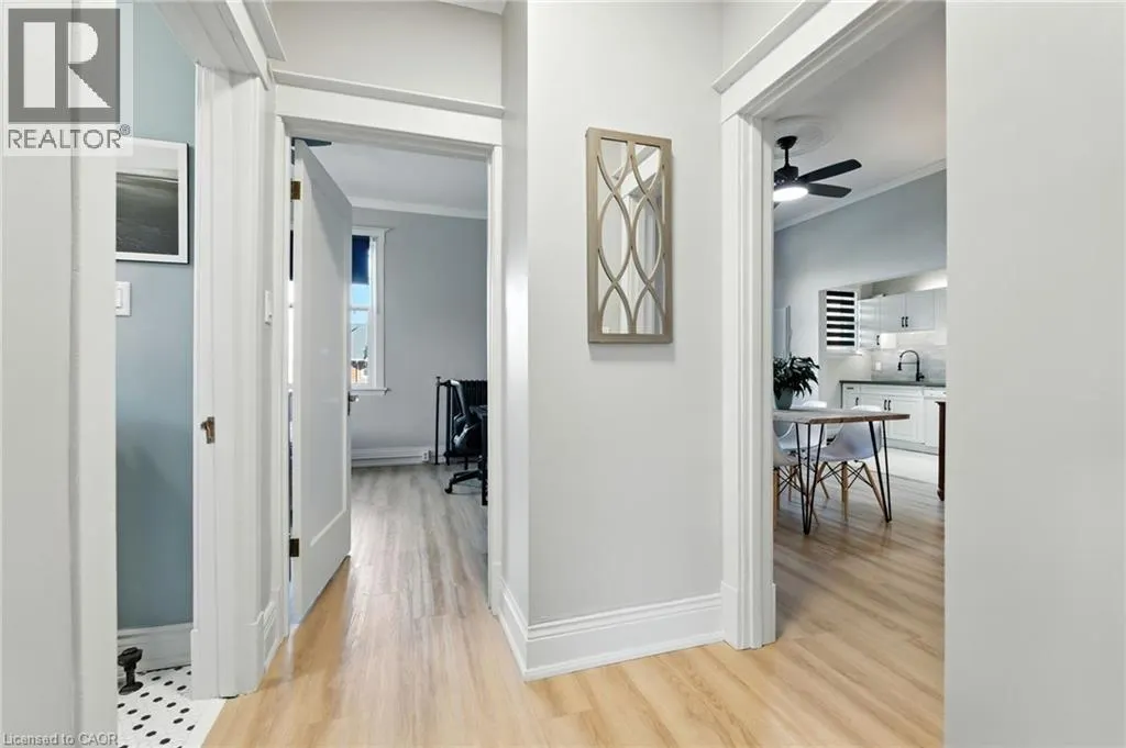 54 DUFFERIN Avenue Unit# 3, #3