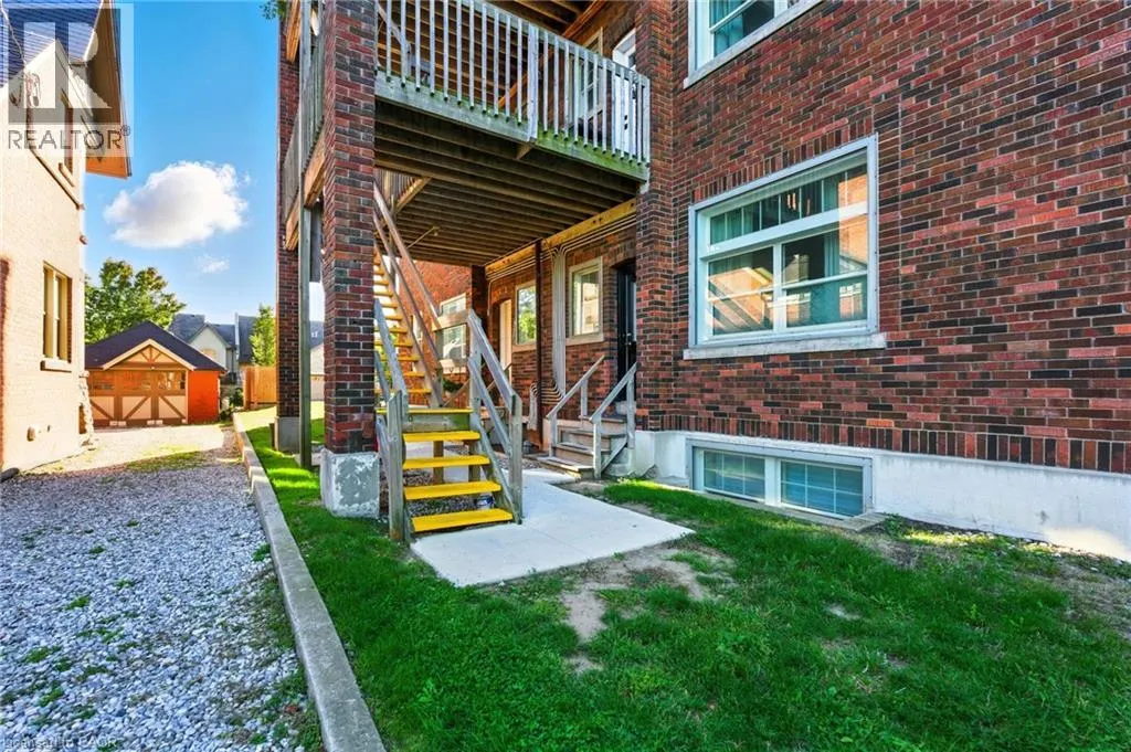 54 DUFFERIN Avenue Unit# 3, #3