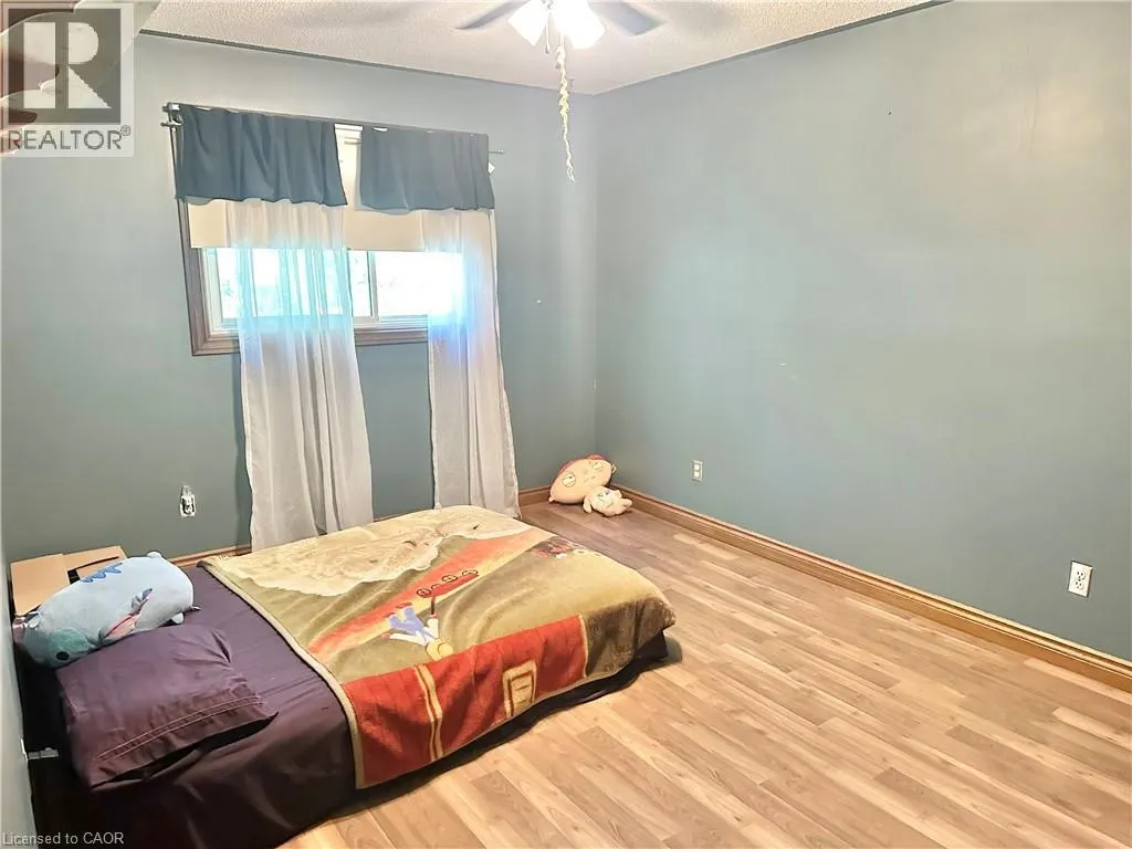 21 CARRIAGE Road