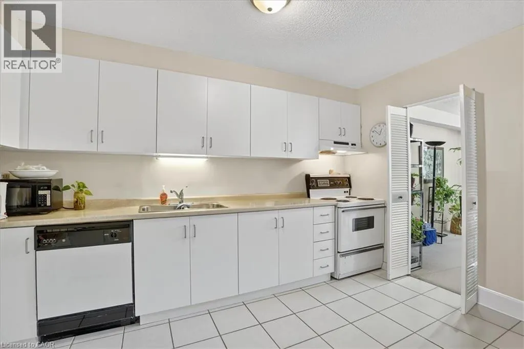 65 WESTMOUNT Road N Unit# 108, #108