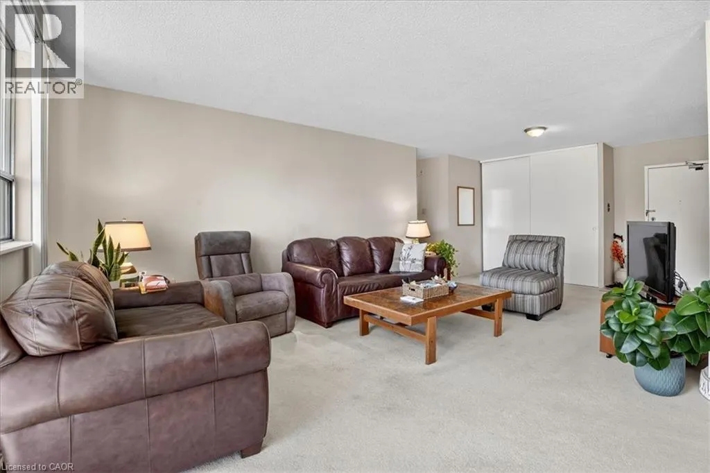 65 WESTMOUNT Road N Unit# 108, #108