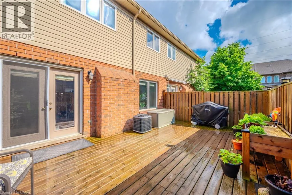 54 GERANIUM Avenue