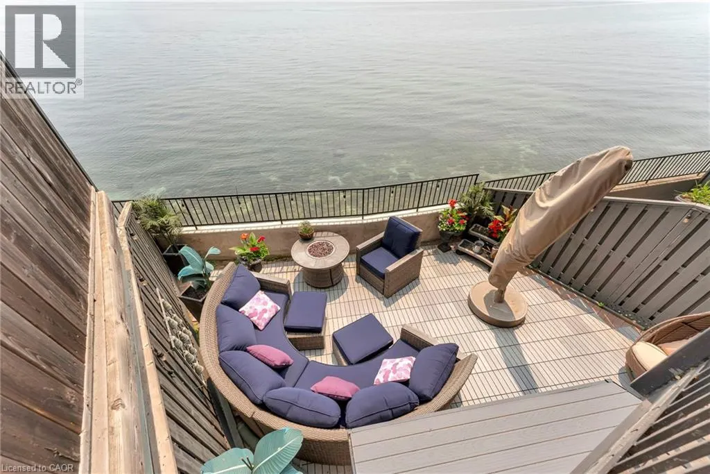 2136 OLD LAKESHORE Road Unit# 3, #3