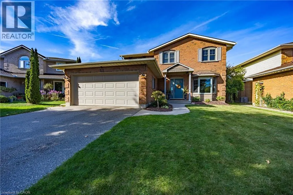 22 FALLS Crescent