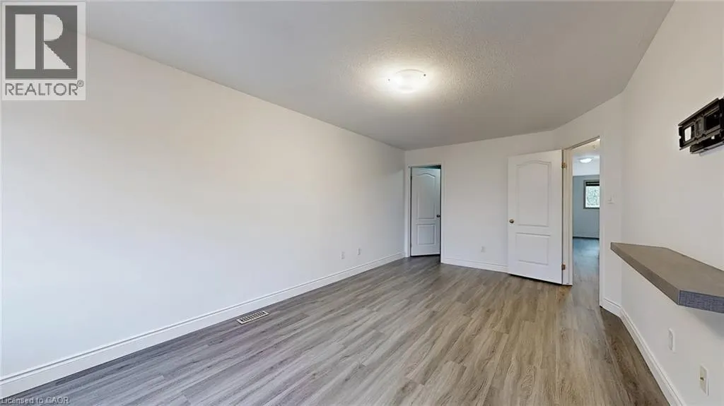 12 SOUTHSIDE Place