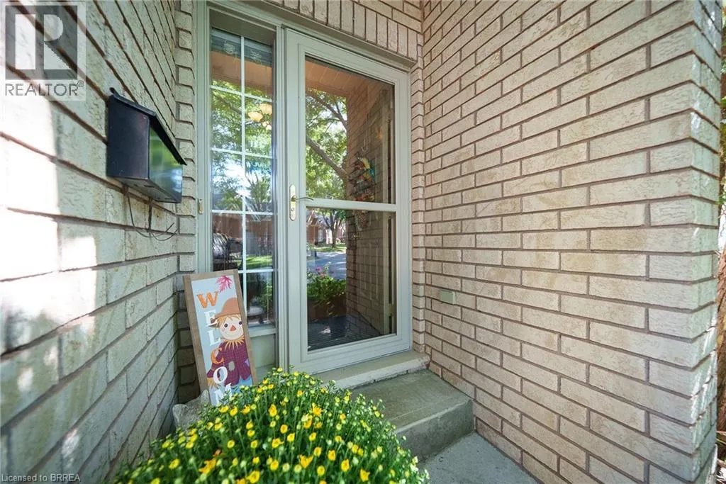 24 HARDY Road Unit# 8, #8
