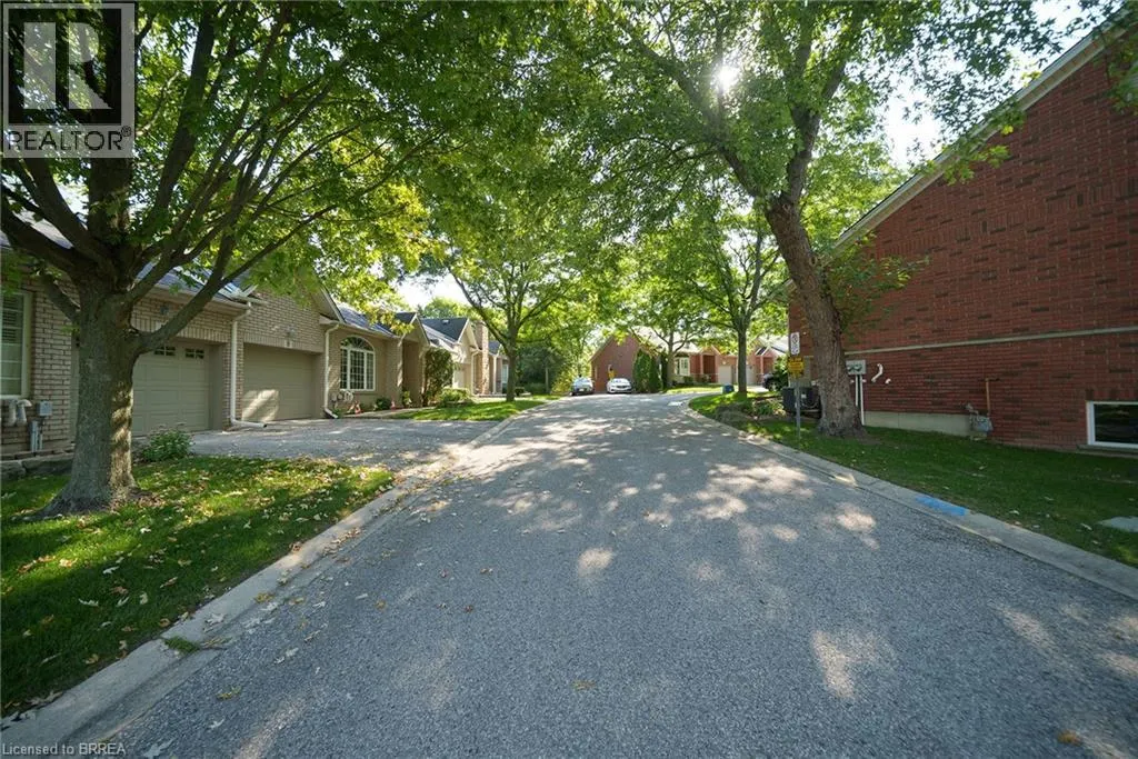 24 HARDY Road Unit# 8, #8