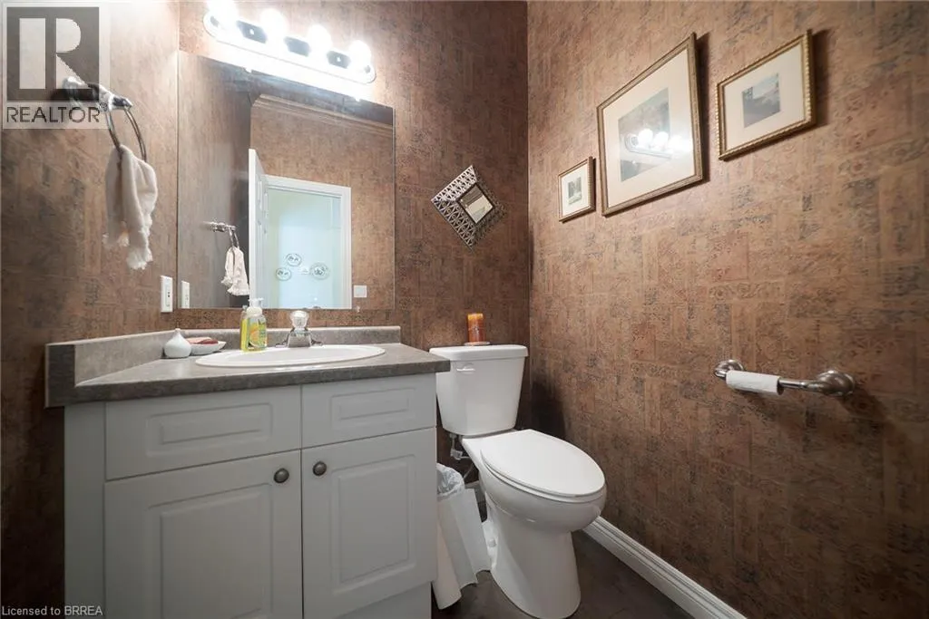 24 HARDY Road Unit# 8, #8