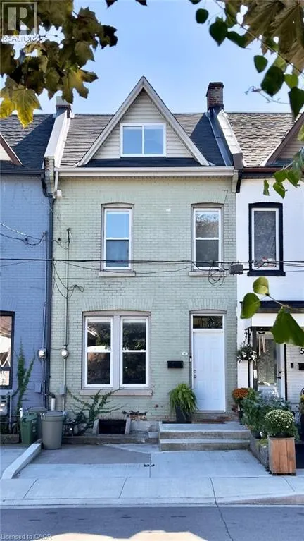 49 SHEAFFE Street