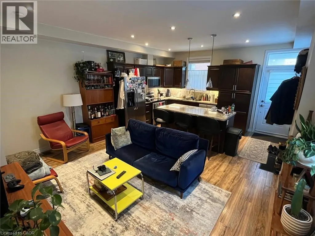 111 QUEEN Street S Unit# 2, #2