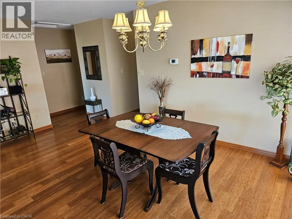 42 DONLY Drive S Unit# 11, #11