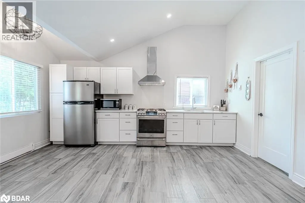 12 DOAN Avenue