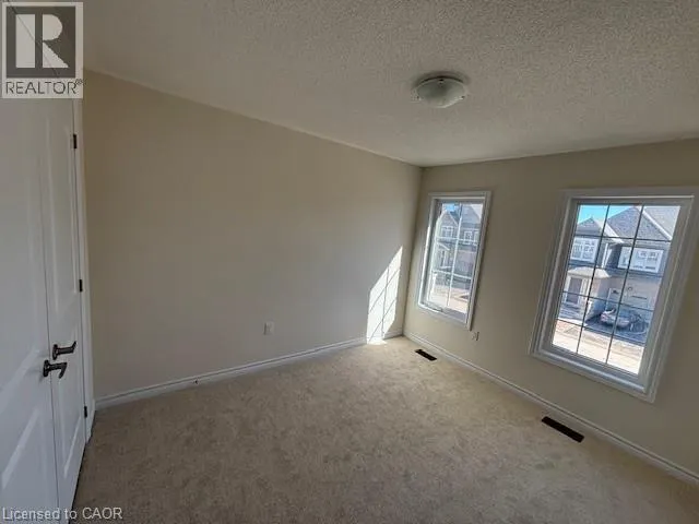 102 MCGILL Avenue