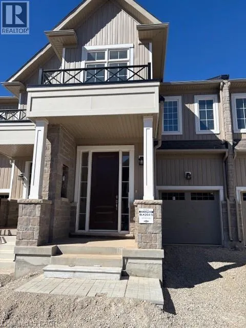 102 MCGILL Avenue