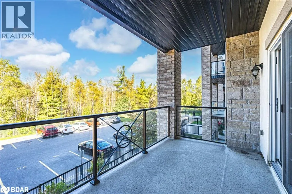 40 FERNDALE Drive S Unit# 209, #209