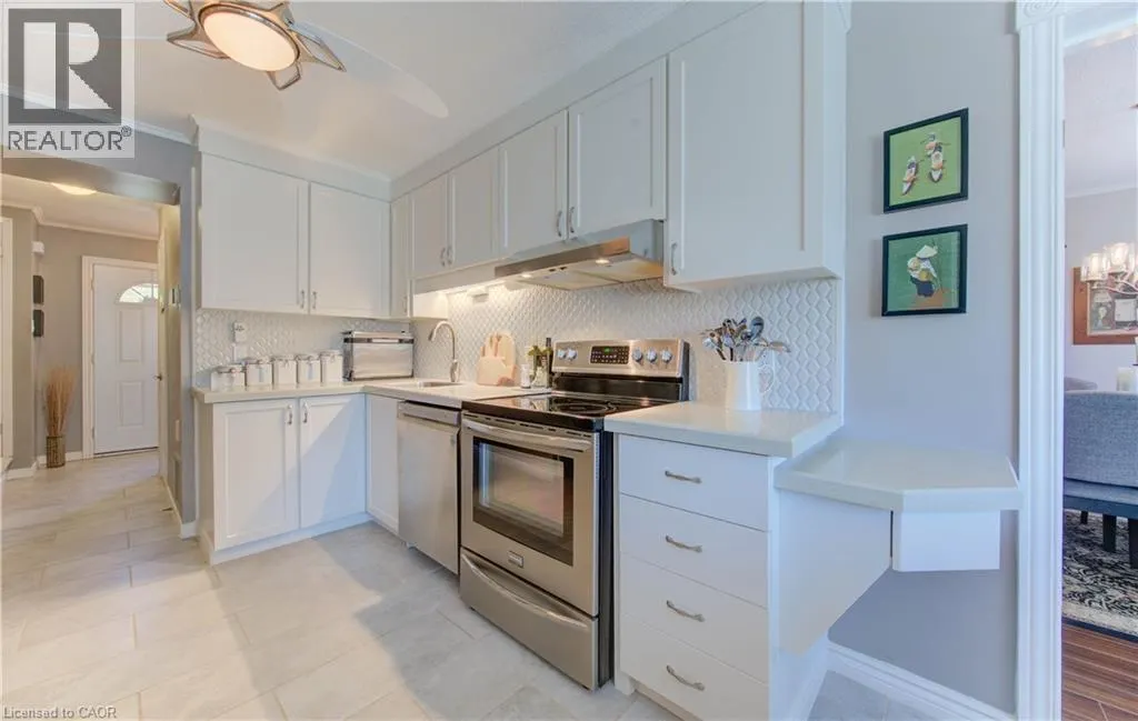 30 GREEN VALLEY Drive Unit# 71, #71