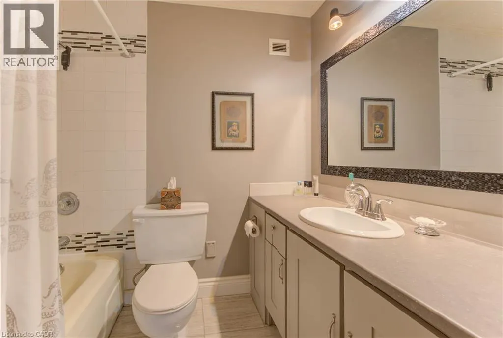 30 GREEN VALLEY Drive Unit# 71, #71
