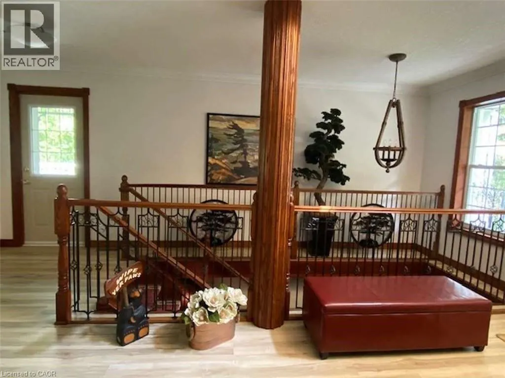 527 RIVER Road