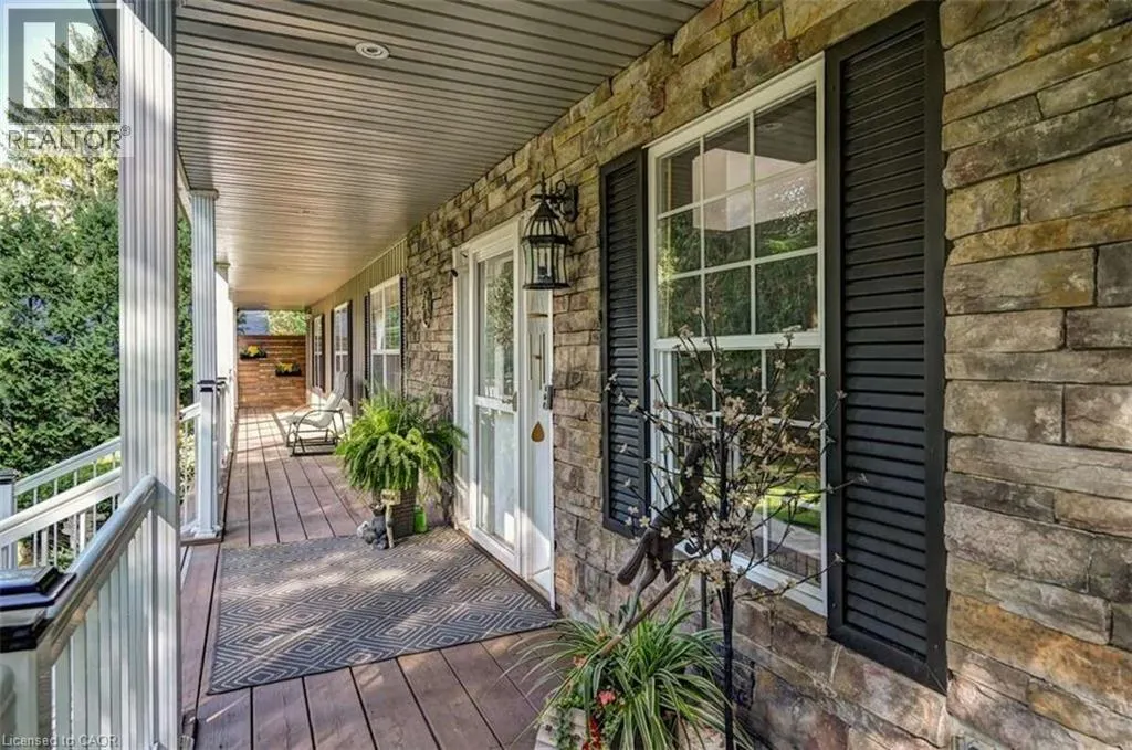 527 RIVER Road