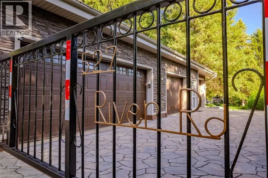 527 RIVER Road
