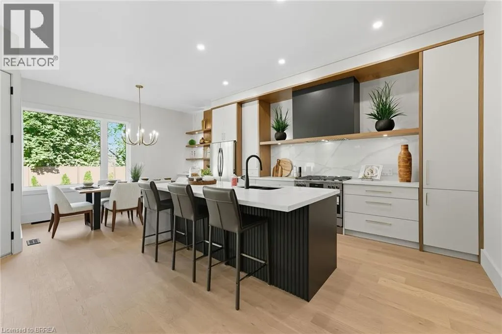 141 PARKSIDE Drive