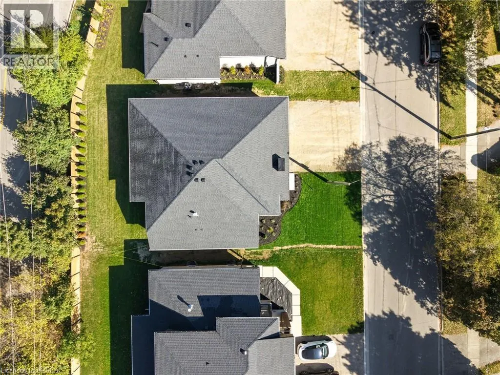141 PARKSIDE Drive