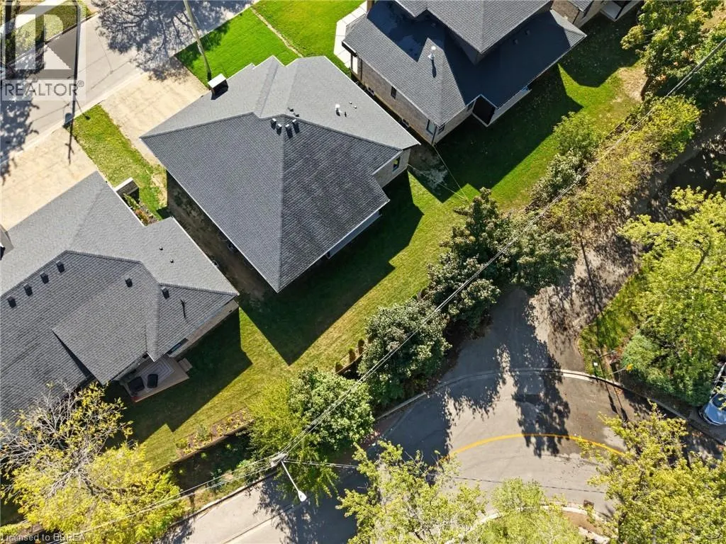 141 PARKSIDE Drive