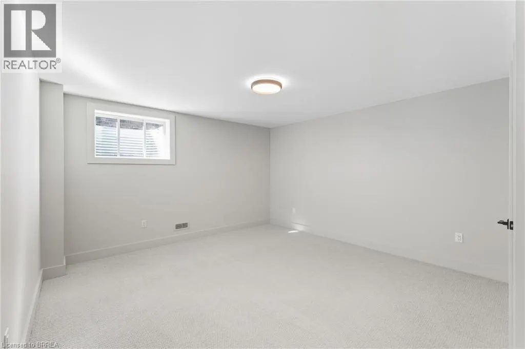 141 PARKSIDE Drive