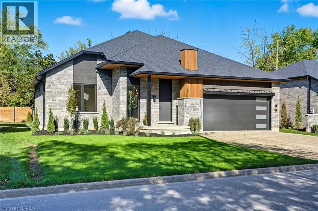 141 PARKSIDE Drive