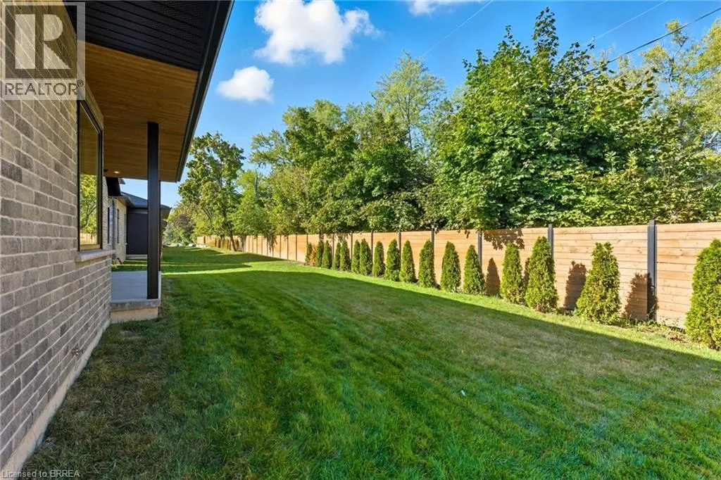 141 PARKSIDE Drive
