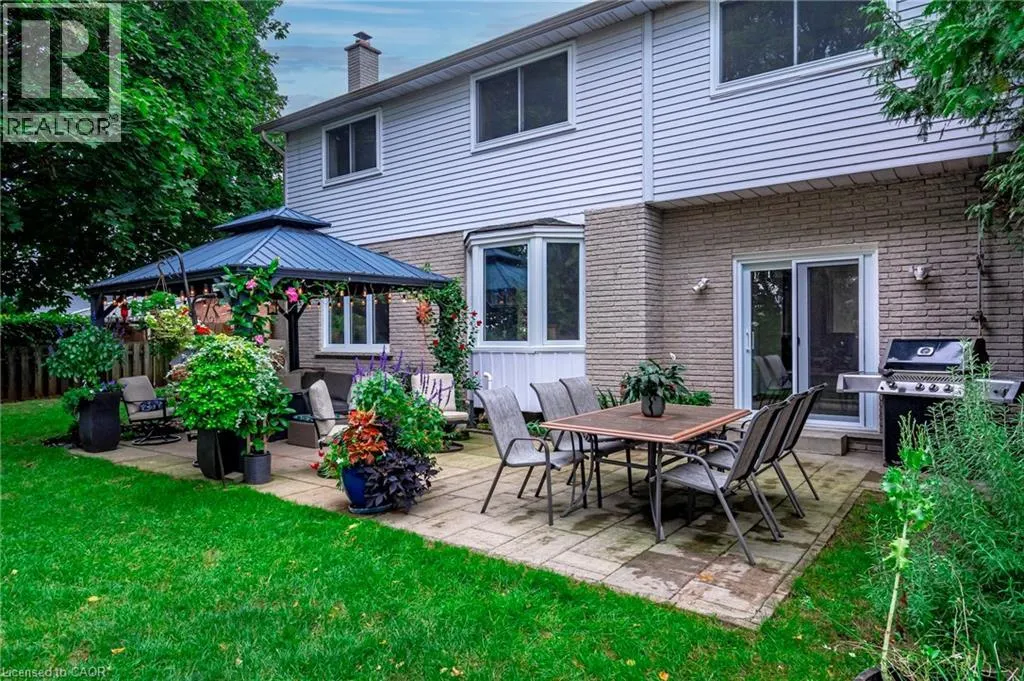 15 BLUE FOREST Drive