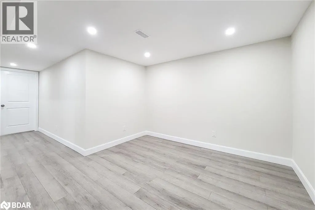 81 WEST 25TH Street