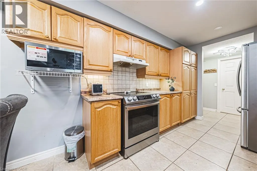 990 GOLF LINKS Road Unit# 308, #308