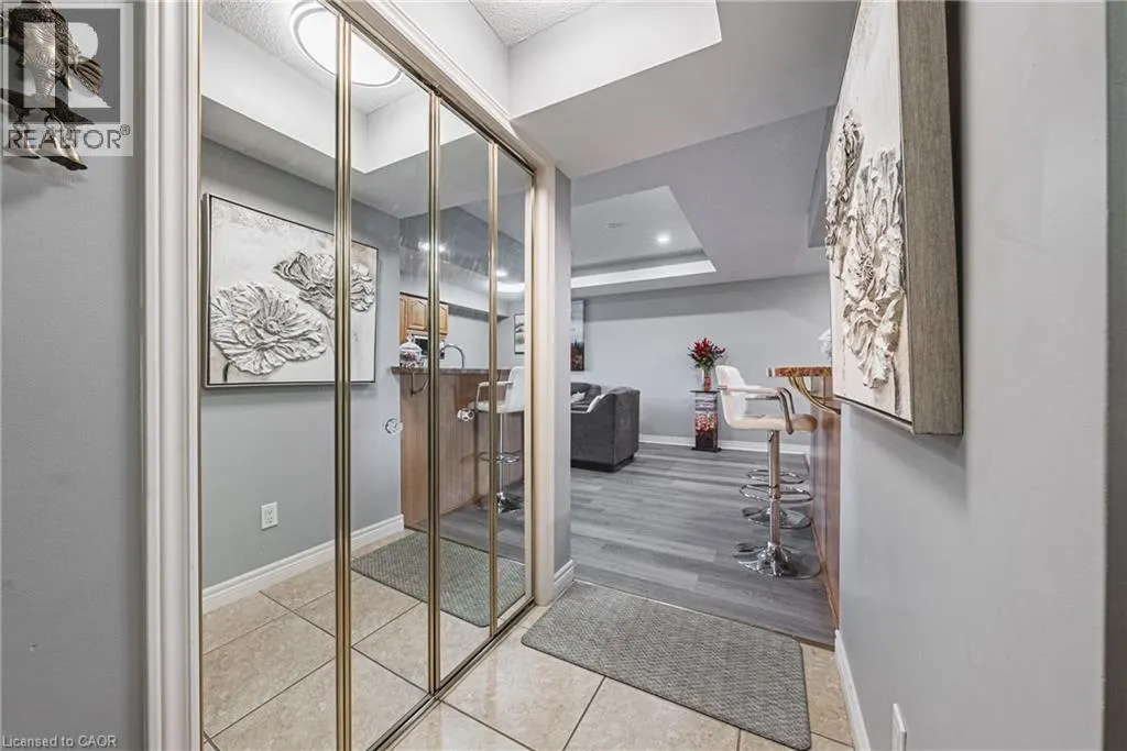 990 GOLF LINKS Road Unit# 308, #308