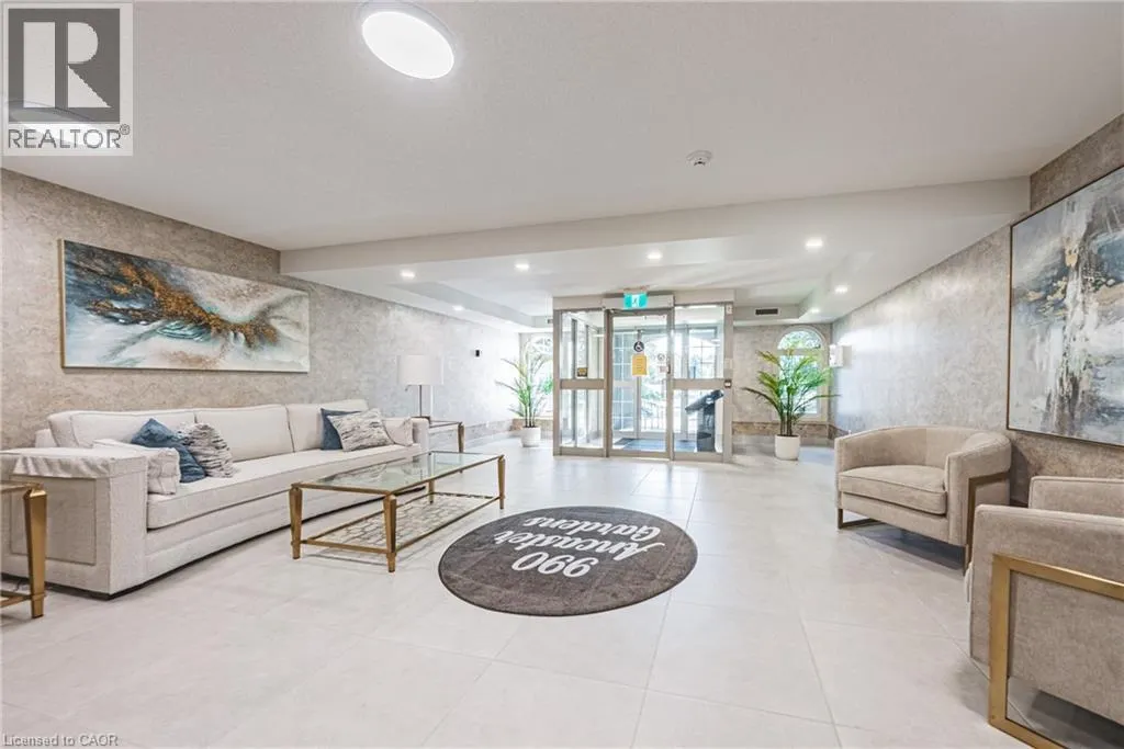 990 GOLF LINKS Road Unit# 308, #308