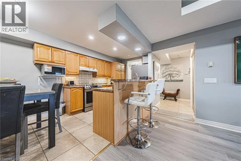 990 GOLF LINKS Road Unit# 308, #308