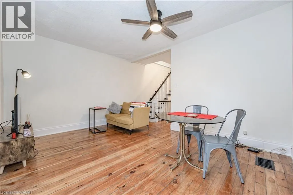 17 HILDA Place