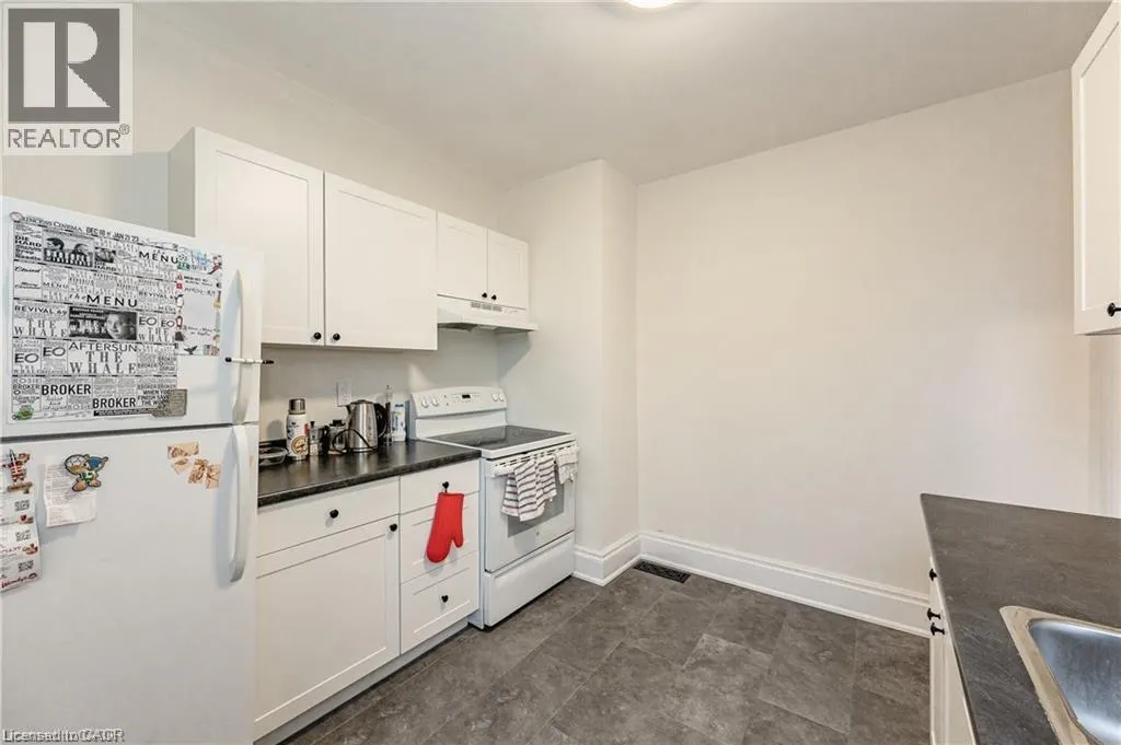 17 HILDA Place