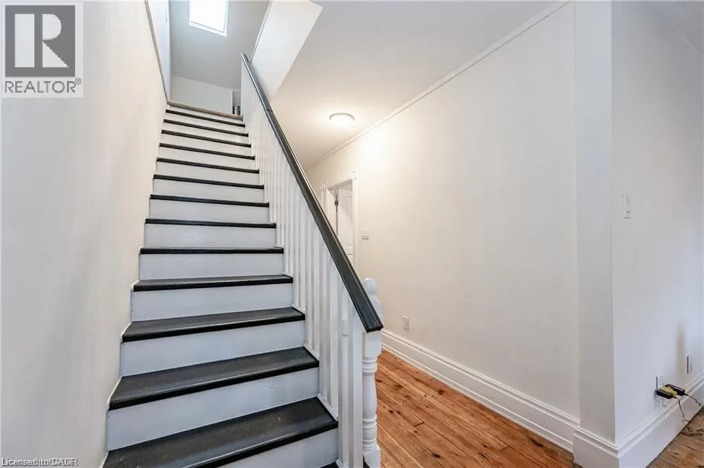17 HILDA Place