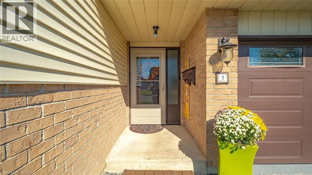 7 TURNER Drive